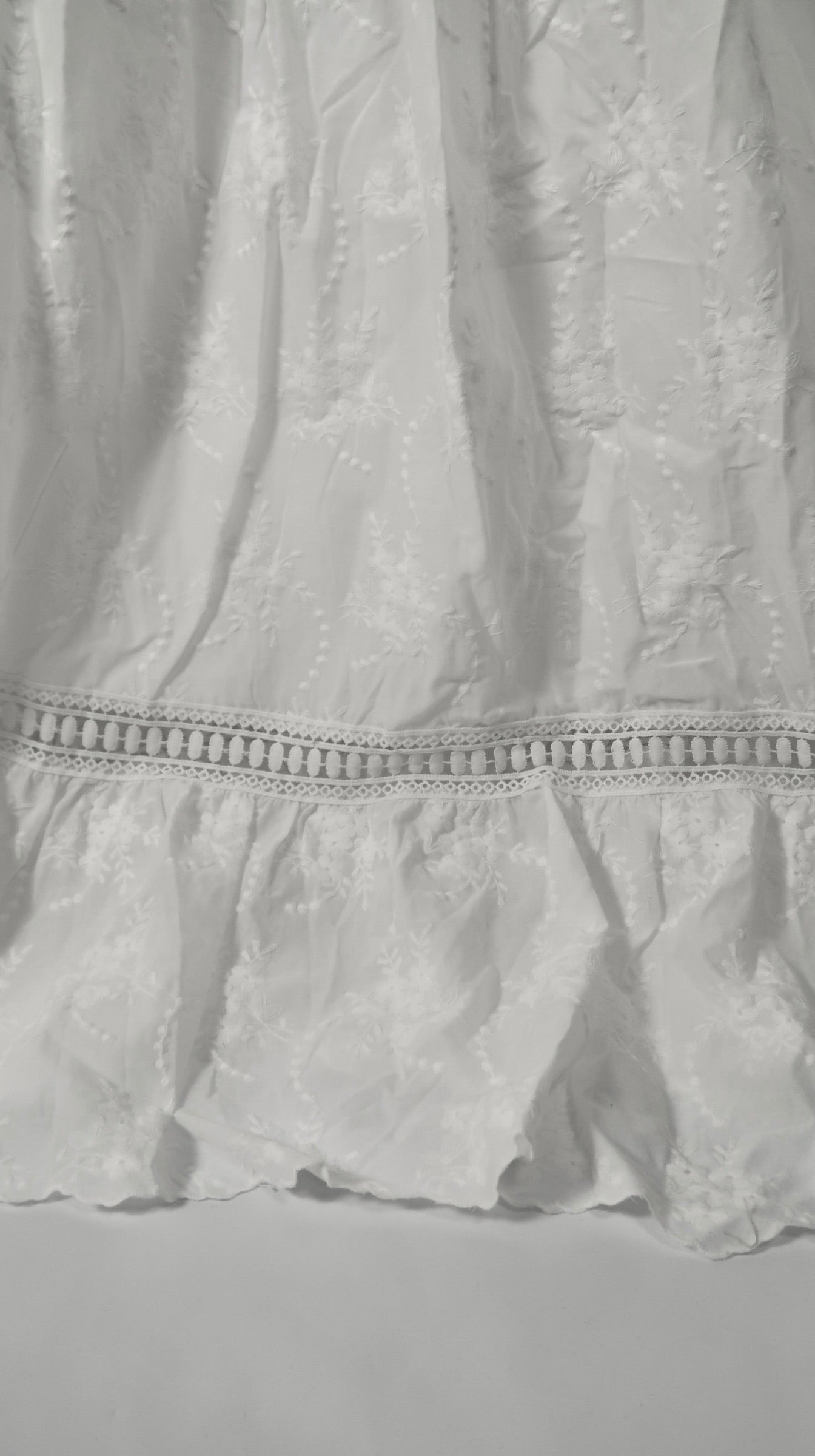 Willow Tiered Set