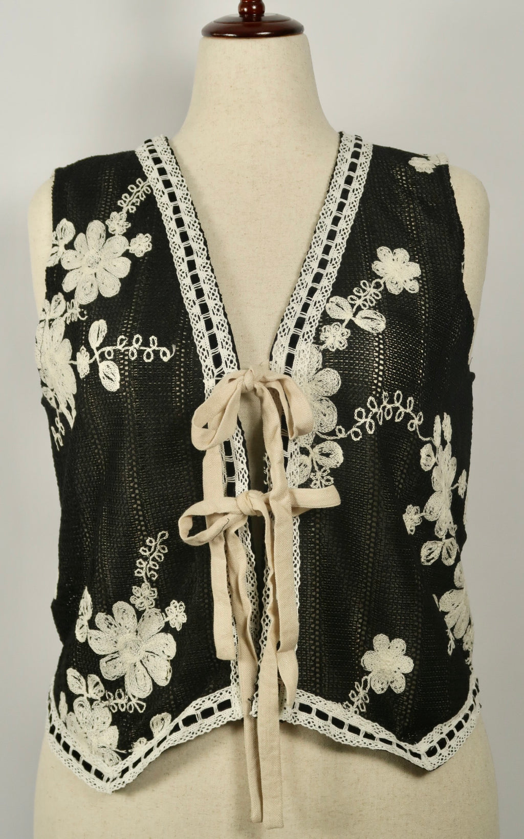 The Bloom Vest - Curve Fit