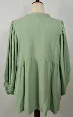 The Airy Blouse - Curve Fit