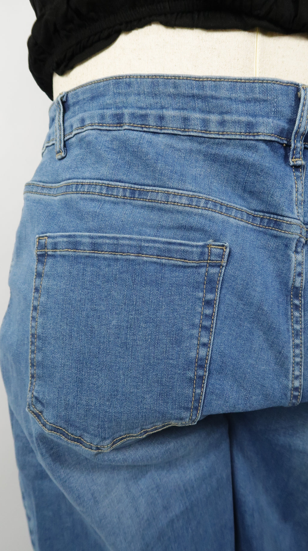 The Everyday Denim - Curve Fit