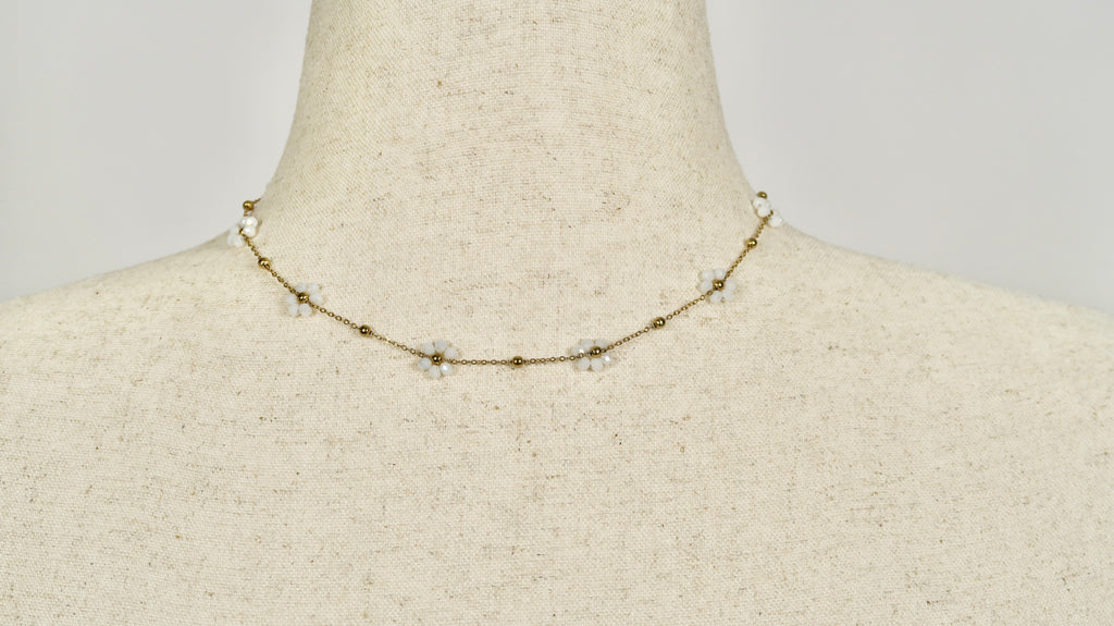 Daisy Chain Necklace