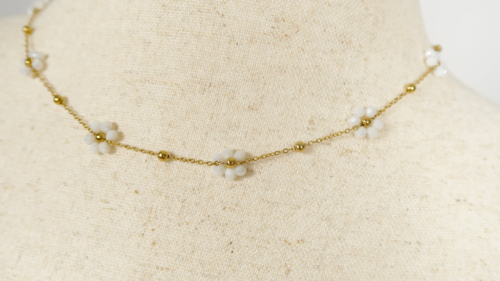 Daisy Chain Necklace