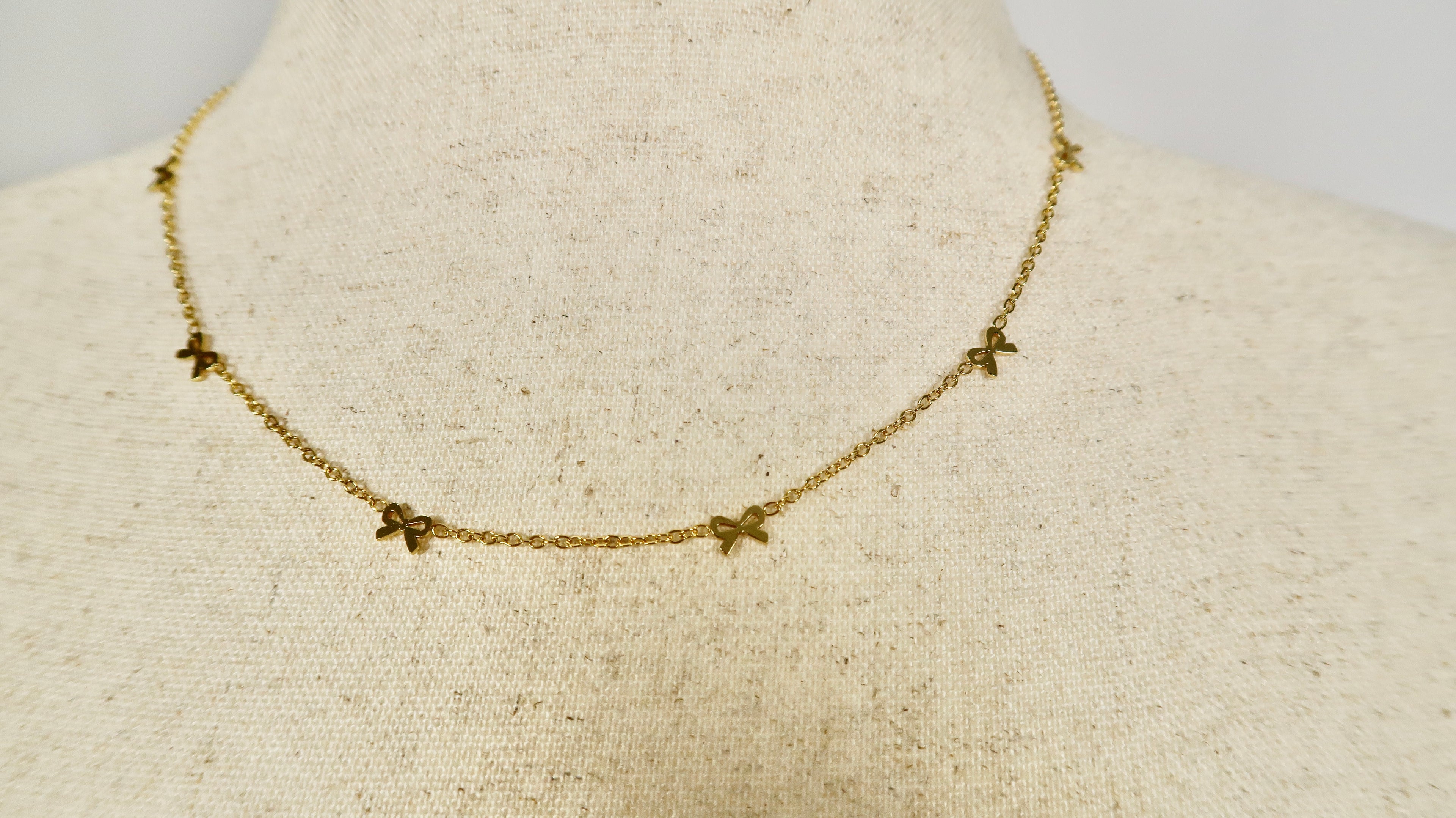Bows Necklace - Tarnish Free
