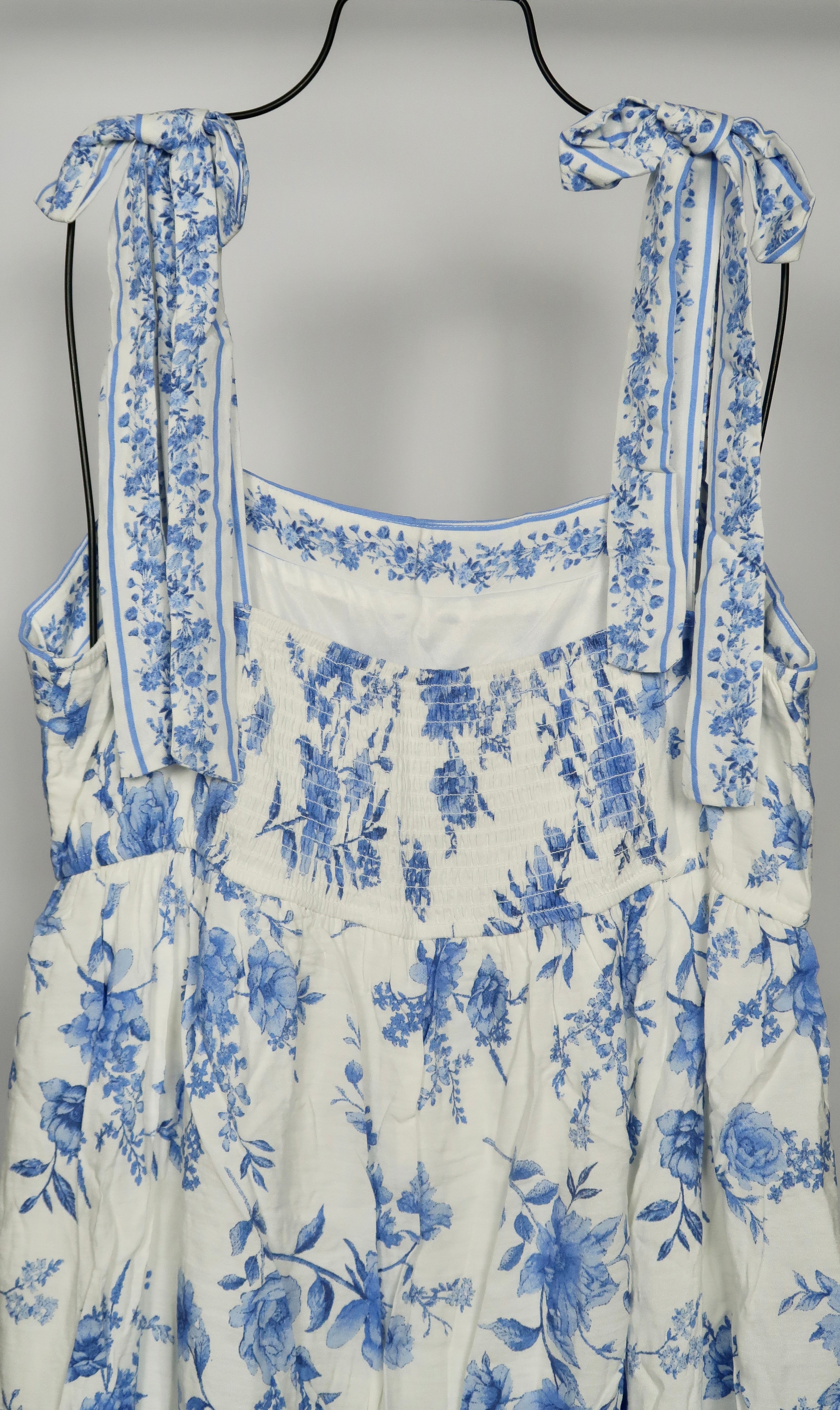 The Floral Maxi Dress - Curve Fit
