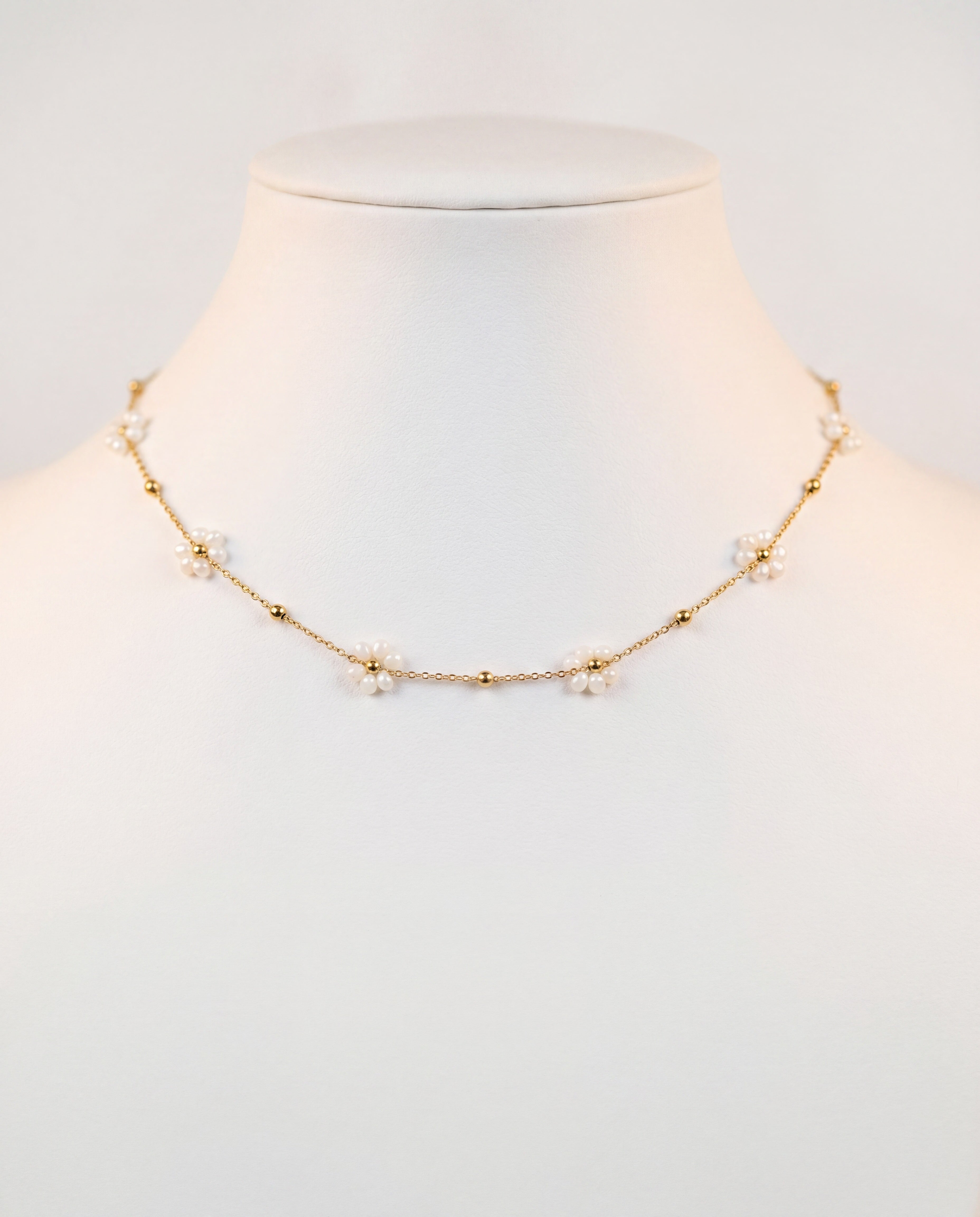 Daisy Chain Necklace